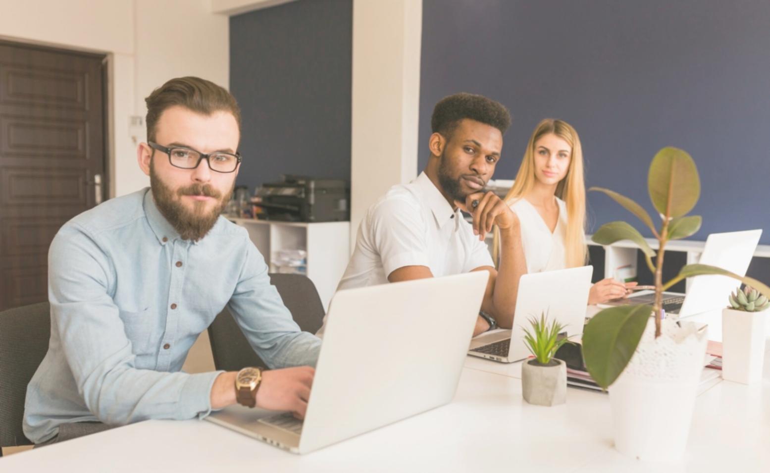 Interface d'analyse financière moderne